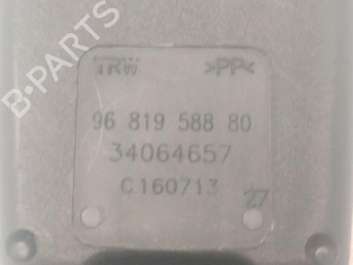 Used Seat buckle Seat buckle CITROËN C3 II (SC_) 1.4 VTi 95 (95 hp) 27394540 27394540