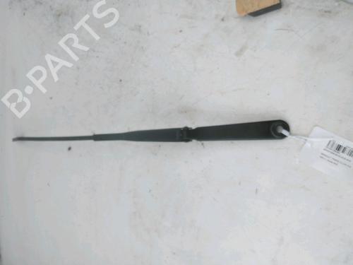 Used Front windshield wiper arm Front windshield wiper arm 37875004 37875004