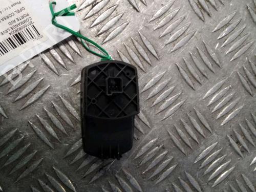 Used Switch Switch OPEL CORSA D (S07) 1.2 (L08, L68) (80 hp) 11714015 11714015