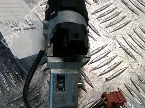 Used Ignition barrel Ignition barrel PEUGEOT PARTNER Box Body/MPV 1.6 HDi 16V (90 hp) 17241898 17241898