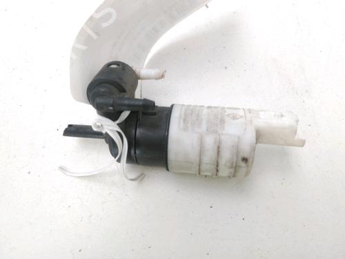 Used Washer pump RENAULT MEGANE I (BA0/1_) 1.9 dCi (BA05, BA1F) (102 hp) 19799168