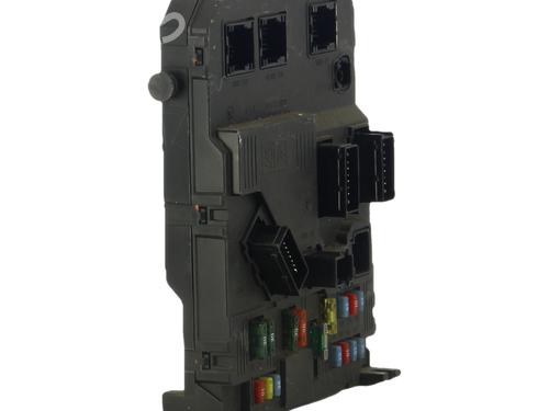 Fuse box PEUGEOT 206+ (2L_, 2M_) 1.4 HDi eco 70 | BP38973617E1 - Image 2
