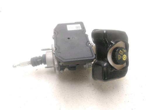 Used Brake master cylinder Brake master cylinder AUDI Q5 Sportback (FYT) 55 TFSI e quattro (367 hp) 29046686 29046686