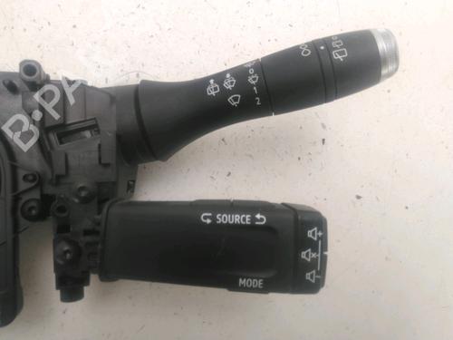 Used Steering column stalk RENAULT CLIO V (B7_) 1.5 Blue dCi 85 (B7AG) (86 hp) 28445858