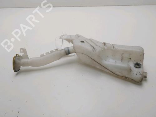 Used Windscreen washer tank RENAULT CLIO III (BR0/1, CR0/1) 1.2 16V (BR02, BR0J, BR11, CR02, CR0J, CR11) (75 hp) 20670800
