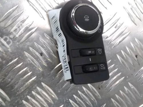 Used Headlight switch Headlight switch OPEL ASTRA J (P10) 1.3 CDTI (68) (95 hp) 13637268 13637268