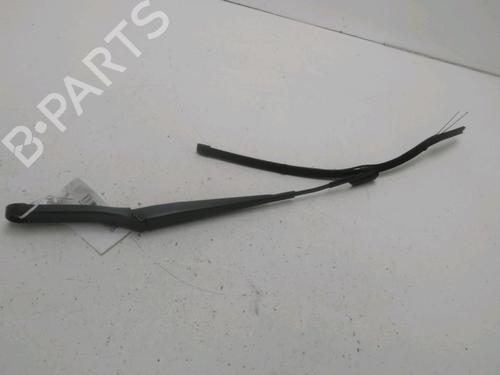Used Front windshield wiper arm SKODA FABIA III Estate (NJ5) 1.4 TDI (90 hp) 29622051