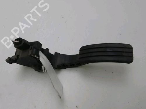 Used Break pedal Break pedal RENAULT MEGANE III Hatchback (BZ0/1_, B3_) 1.5 dCi (BZ09, BZ0D, BZ1W, BZ29, BZ14) (110 hp) 19529745 19529745