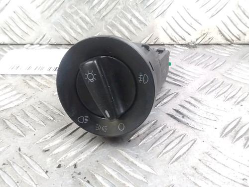 Used Headlight switch VW POLO (6N2) 1.4 TDI (75 hp) 11713377