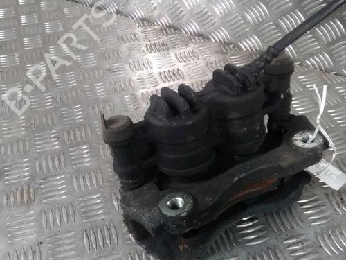 Used Right front brake caliper Right front brake caliper RENAULT MASTER III Van (FV) 2.3 dCi 135 FWD (FV0N, FV08, FV06, FV00, FV1S) (136 hp) 16130917 16130917