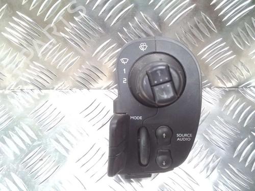 Used Steering column stalk Steering column stalk RENAULT MODUS / GRAND MODUS (F/JP0_) 1.4 (JP01, JP0J) (98 hp) 15752905 15752905