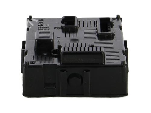 Used Fuse box Fuse box RENAULT CLIO III (BR0/1, CR0/1) 1.5 dCi (75 hp) 32715513 32715513