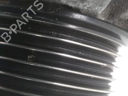 Used Alternator SUZUKI GRAND VITARA II (JT, TE, TD) 1.9 DDiS All-wheel Drive (JT419, TD44, JB419WD, JB419XD,... (129 hp) 27709796