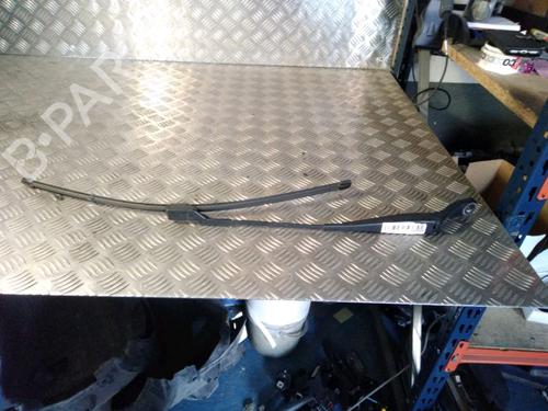 Used Front windshield wiper arm RENAULT TWINGO II (CN0_) 1.2 16V (CN04, CN0B) (75 hp) 14903192