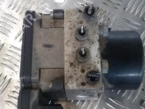 Used ABS pump VOLVO C30 (533) D2 (115 hp) 13243397
