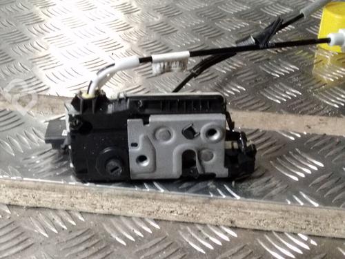 Rear left lock PEUGEOT 2008 I (CU_) 1.6 BlueHDi 100 | BP11534869C100