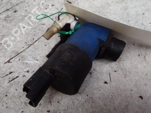 Used Washer pump Washer pump RENAULT SCÉNIC II (JM0/1_) 1.5 dCi (JM0F) (82 hp) 15760445 15760445