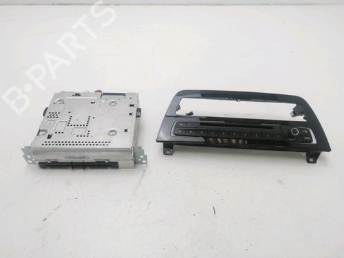 Autoradio BMW 1 (F21) 114 d (95 hp) 21088746