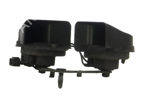 horn-renault-megane-iii-hatchback-bz01_-b3_-2008-36790138 main image