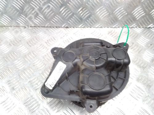 Used Heater blower motor NISSAN PRIMASTAR Van (X83) 2.0 dCi 115 (114 hp) 15748398