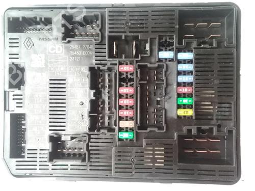 Used Fuse box Fuse box RENAULT TRAFIC III Van (FG_) 2.0 dCi 130 (FGMY) (131 hp) 33249284 33249284