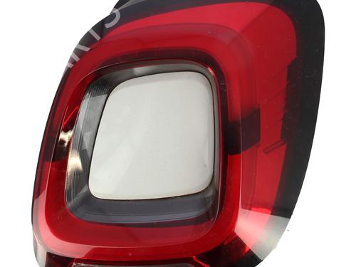 Højre baglygte FIAT 500X (334_) 1.3 (334.AXR11) (150 hp) 31576484