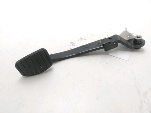 Used Break pedal Break pedal RENAULT CLIO IV (BH_) 0.9 TCe 90 (BHNF, BHMA, BHMH, BHJK, BHJR) (90 hp) 19748339 19748339