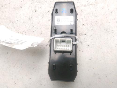 Used Switch Switch KIA SPORTAGE IV (QL, QLE) 1.7 CRDi (141 hp) 29046733 29046733