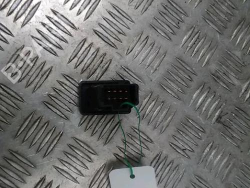 Used Warning switch Warning switch DACIA LOGAN MCV (KS_) 1.5 dCi (KS0W) (86 hp) 13456738 13456738