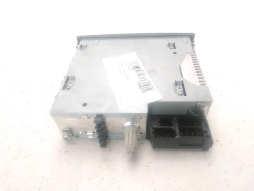 Used Radio RENAULT CLIO II (BB_, CB_) 1.2 (BB0A, BB0F, BB10, BB1K, BB28, BB2D, BB2H, CB0A,... (58 hp) 27268339