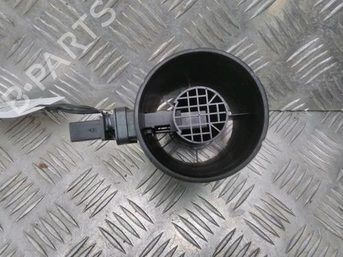 Used Mass air flow sensor BMW 1 (E87) 118 d (143 hp) 15625565