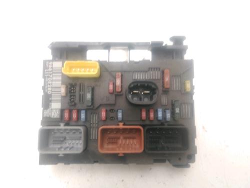 Fuse box PEUGEOT 307 Break (3E) 1.6 HDi 110 | BP26197607E1 - Image 2