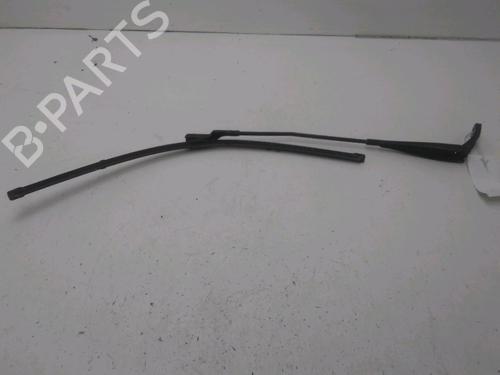 Used Front windshield wiper arm PEUGEOT PARTNER Tepee 1.6 BlueHDi 100 (100 hp) 28007650
