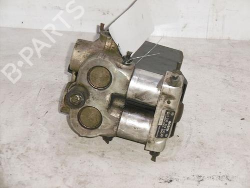 Used ABS pump MERCEDES-BENZ C-CLASS (W202) C 220 D (202.121) (95 hp) 15750412