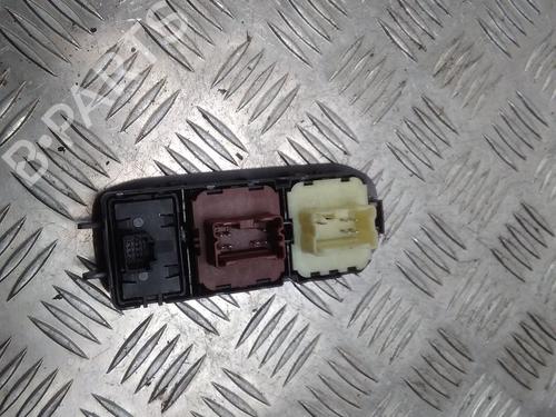 Used Left front window switch Left front window switch DACIA DUSTER (HM_) 1.5 dCi 115 (HMAD) (116 hp) 11519436 11519436