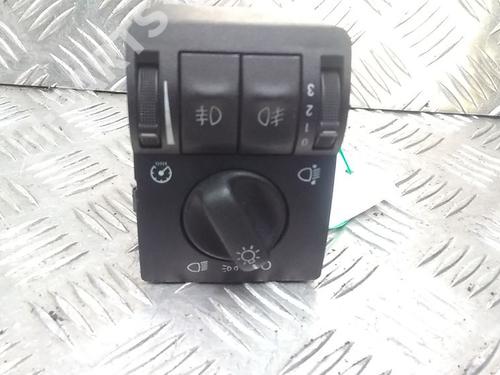 Used Headlight switch OPEL ASTRA G Estate (T98) 2.2 DTI (F35) (125 hp) 11519766