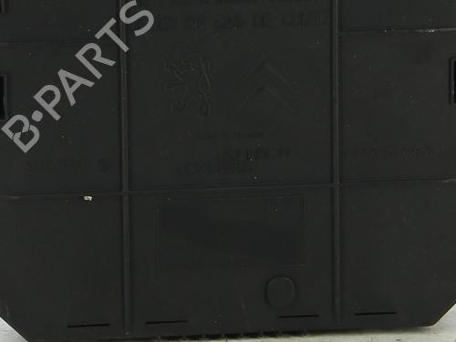 Used Fuse box PEUGEOT 308 I (4A_, 4C_) 1.6 HDi (90 hp) 31277758