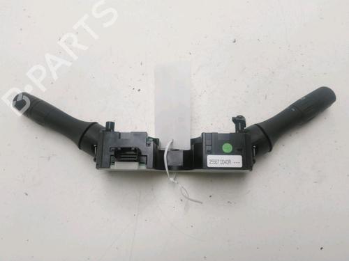 Used Steering column stalk Steering column stalk RENAULT FLUENCE (L3_) 1.5 dCi (L30D, L30L, L306, L33F, L33L, L33M, L33V, L33W) (110 hp) 22535769 22535769