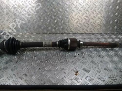 Used Right front driveshaft PEUGEOT 5008 (0U_, 0E_) 1.6 HDi (114 hp) 13399081