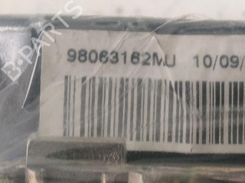 Used Rear right belt tensioner Rear right belt tensioner PEUGEOT 208 I (CA_, CC_) 1.0 VTi (68 hp) 28178075 28178075
