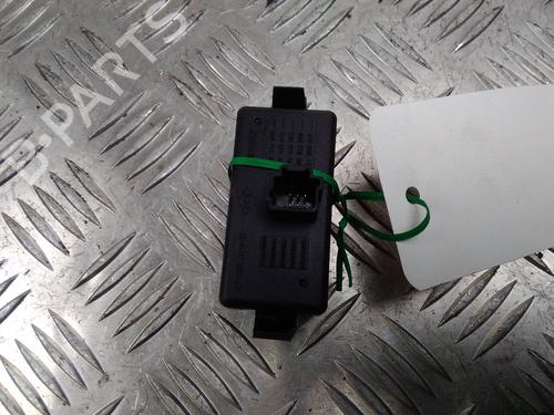 Used Warning switch Warning switch RENAULT MODUS / GRAND MODUS (F/JP0_) 1.2 (JP0C, JP0K, FP0C, FP0K, FP0P, JP0P, JP0T) (75 hp) 11533950 11533950