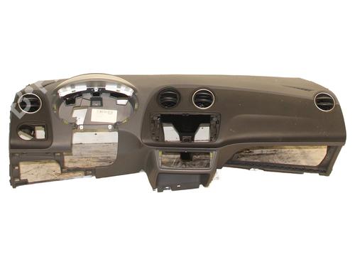 Tableau de bord SEAT IBIZA IV (6J5, 6P1) 1.6 TDI (105 hp) 31844020