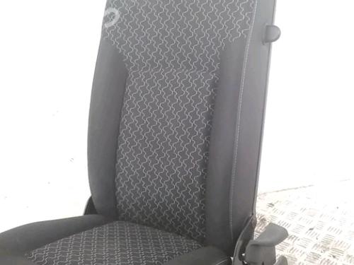 Used Right front seat Right front seat RENAULT KANGOO Express (FW0/1_) 1.5 dCi 75 (FW07, FW10, FW04) (75 hp) 33632815 33632815