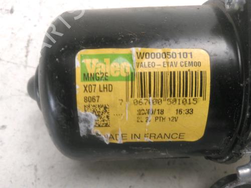 Used Front wiper motor Front wiper motor RENAULT TWINGO III (BCM_, BCA_) 1.0 SCe 70 (71 hp) 29622059 29622059
