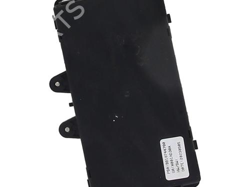 interior-roof-light-ds-ds-4-ii-fr_-fb_-f3_-fp_-2021-32715867 main image