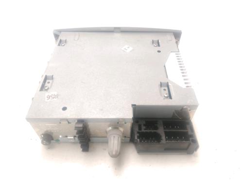 Used Radio RENAULT MEGANE II Estate (KM0/1_) 1.9 dCi (131 hp) 26512441