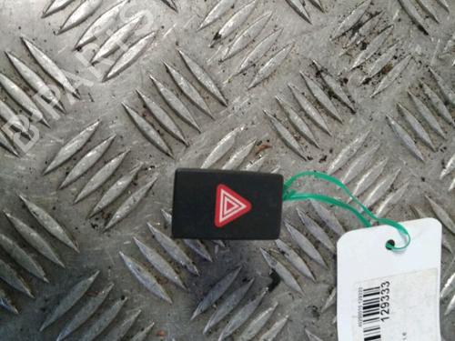 Used Warning switch Warning switch VW GOLF VI (5K1) 1.6 TDI (105 hp) 11996574 11996574