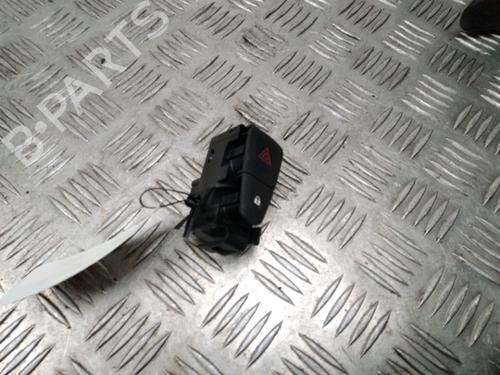 Used Warning switch Warning switch DACIA SANDERO II 1.5 Blue dCi 95 (B8JL) (95 hp) 13079363 13079363