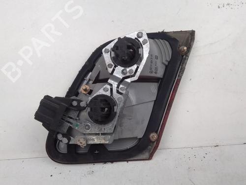 Used Left tailgate light Left tailgate light MERCEDES-BENZ E-CLASS (W210) E 200 CDI (210.007) (116 hp) 15758936 15758936