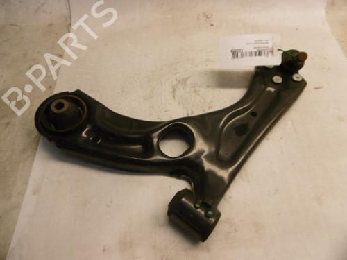 Used Left front suspension arm CHEVROLET AVEO Saloon (T300) [2011-2025]  15749710